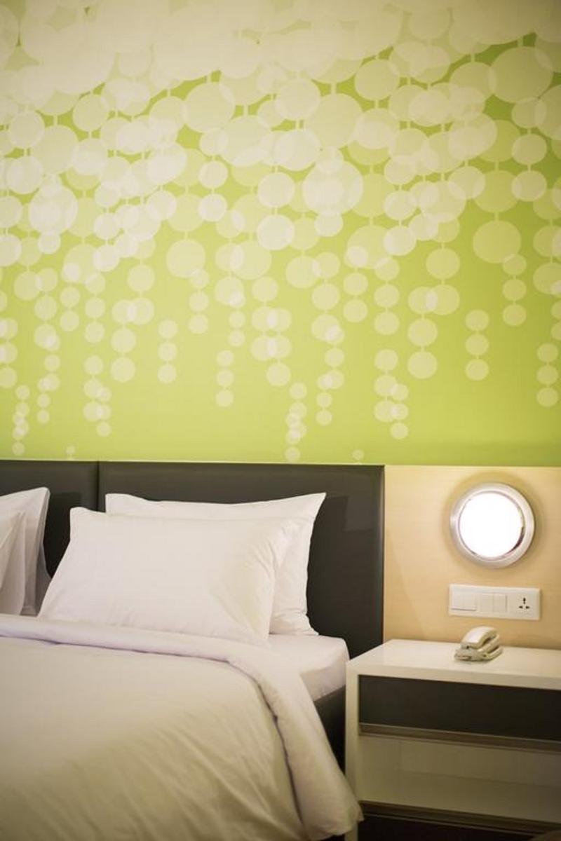 Zest Hotel Jemursari Surabaya Buitenkant foto